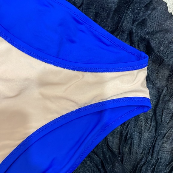 J. Crew swimsuit - sz 6 - Picture 5 of 6